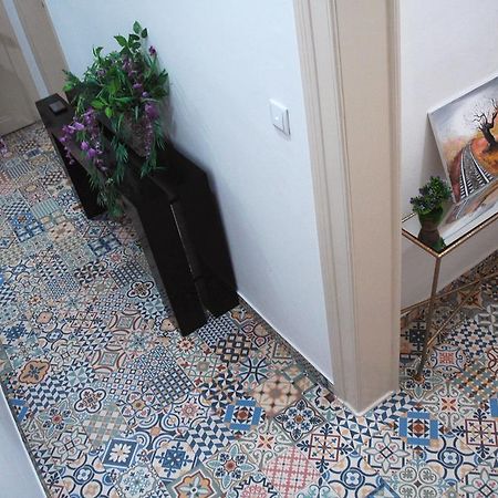 Welcome House - Self Service Hotel Lissabon Buitenkant foto