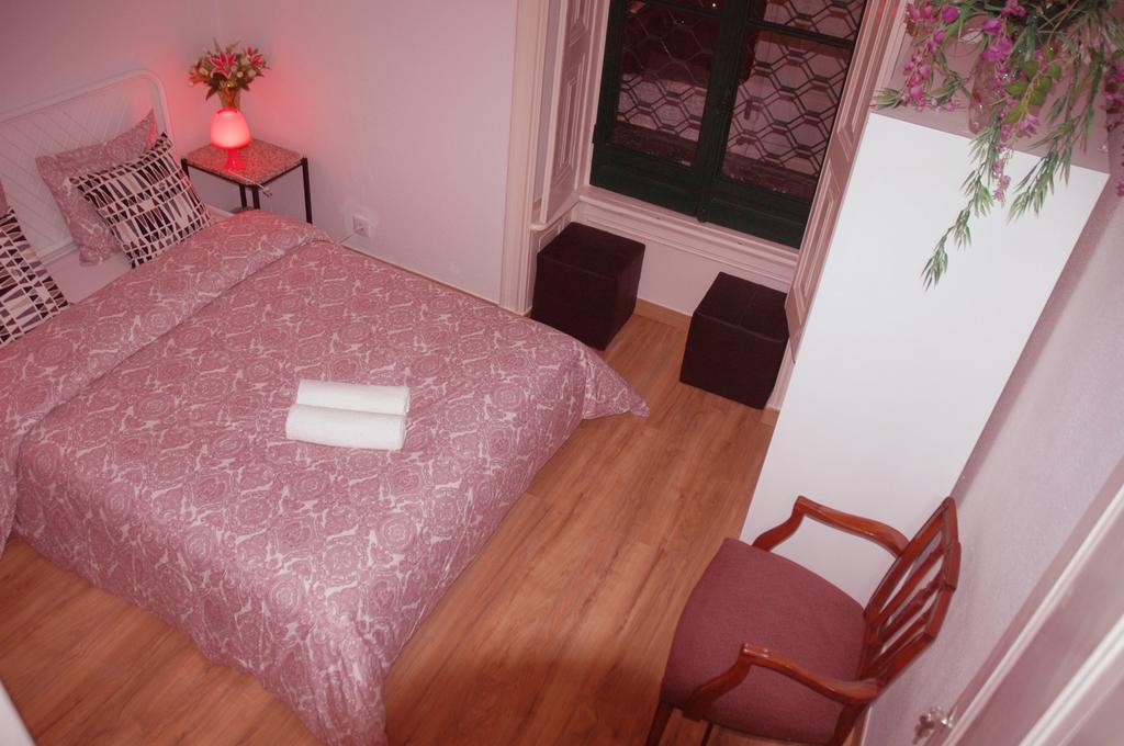 Welcome House - Self Service Hotel Lissabon Buitenkant foto