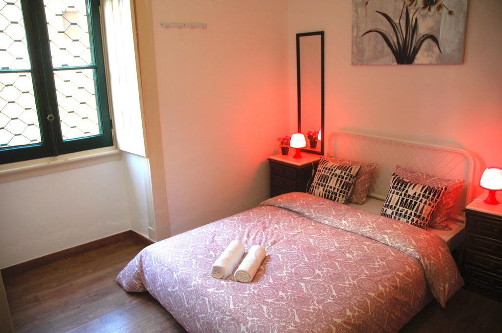 Welcome House - Self Service Hotel Lissabon Buitenkant foto